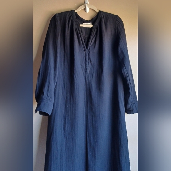 VELVET By Jenny Graham - Picture 5 of 7